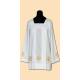 Surplis  de prêtre avec broderie
