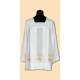 Surplis  de prêtre avec broderie